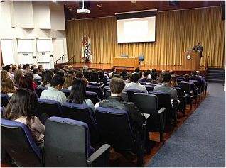  (CRQ Auditorium)